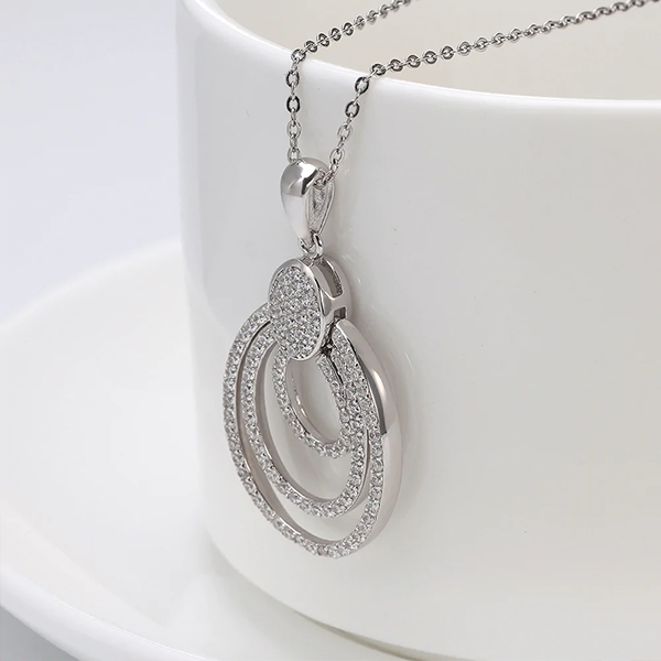 Classic Pendant Necklace