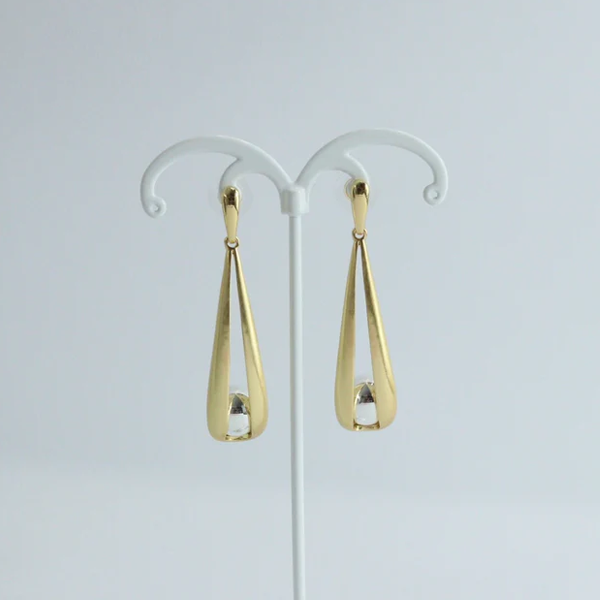 Eyeloop Droplet Earring