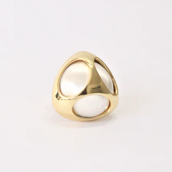 Statement Pearl Ring