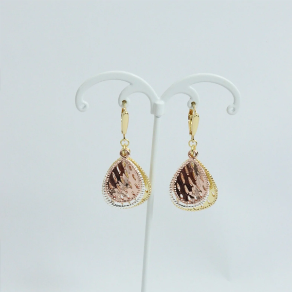 Three Tone Droplet Earring